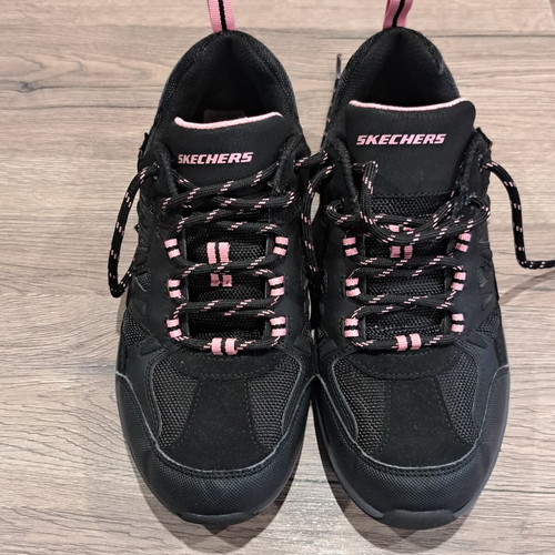 Skechers women's black sports shoes new