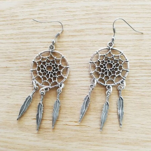 Boho dreamcatcher earrings with metal details and steel hook new
