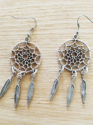 Boho dreamcatcher earrings with metal details and steel hook new