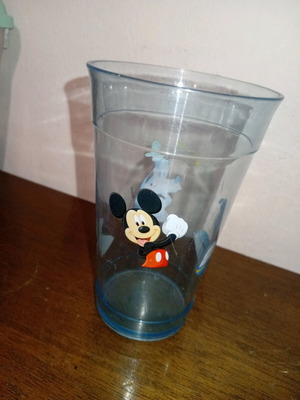 Disney collectible vintage plastic cup used 13cm