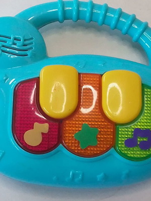 Μουσικό παιχνίδι δραστηριοτήτων πιανάκι μεταχειρισμένο με μουσική και φωτιζόμενα πλήκτρα