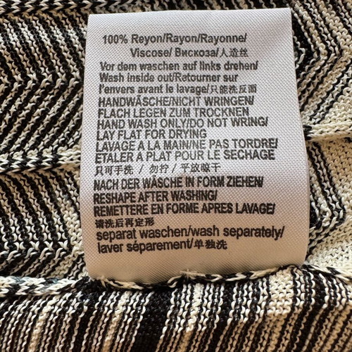 Betty Barclay women's blouse like new, size D 38, black and white