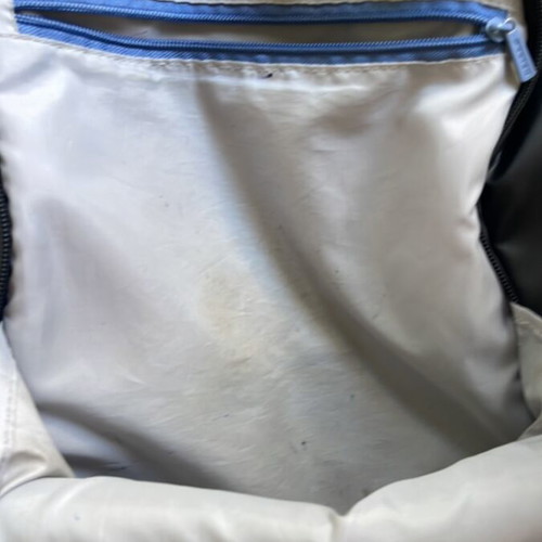 Delsey backpack used, zipper needs repair