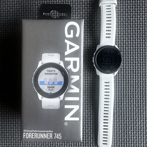 Garmin Forerunner 745 Whitestone smartwatch like new with box