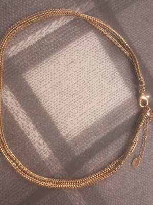 Necklace chain used, short in shades of gold