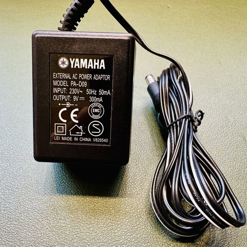 Yamaha AA5 Stereo Monitor Amplifier used, portable with power adapter