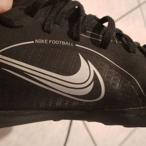 Nike football shoes used, size 37, black and silver