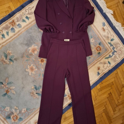 Karavan purple suit set like new, jacket M/L and large trousers
