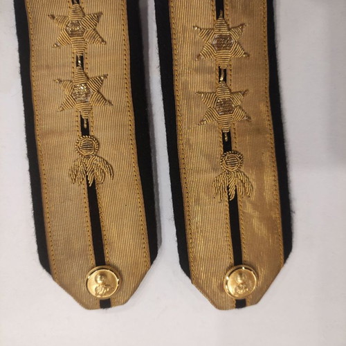 Epomides Antisyntagmatarchou Pyrovolikou used, democracy uniform No2
