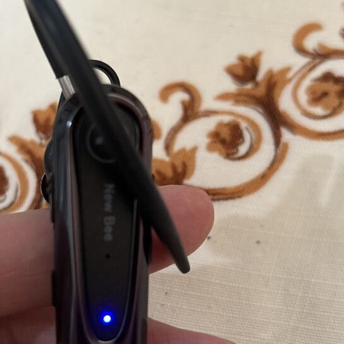 New Bee LC-B45 Bluetooth handsfree headset like new