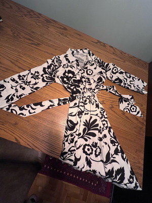 Kate London long dress like new, white with buttons and belt