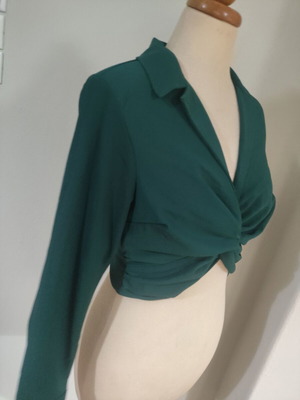 Abercrombie & Fitch dark green blouse XS new