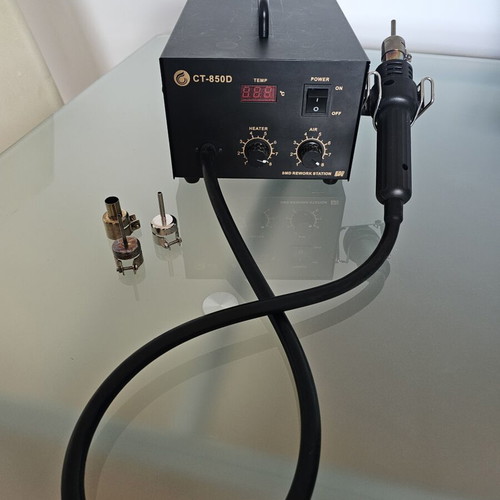 SMD Rework Station CT-850D hot air, like new, with 3 nozzles