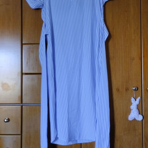 Summer dress with V-neck and long waist ties, blue and white stripes, size M