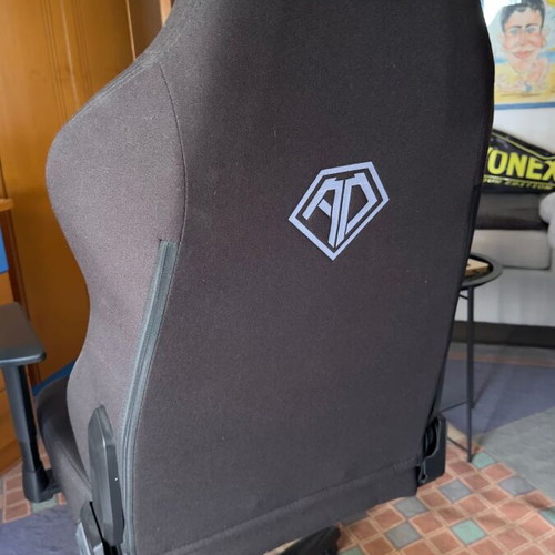 Anda Seat Phantom 3 Gaming Office Chair like new, fabric