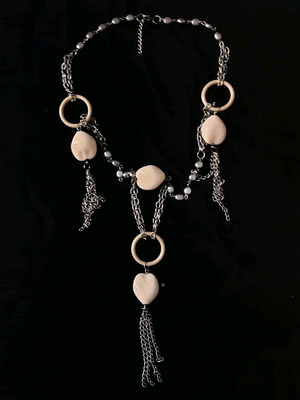 Necklace like new