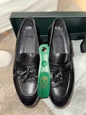 Men's leather loafers with tassel like new, black
