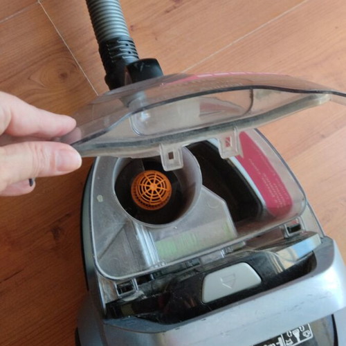 Philips vacuum cleaner used with power cyclone system and 9m cable