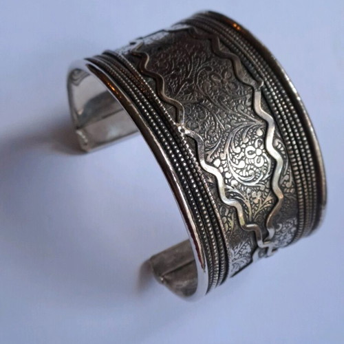 Bracelet used, Indian style