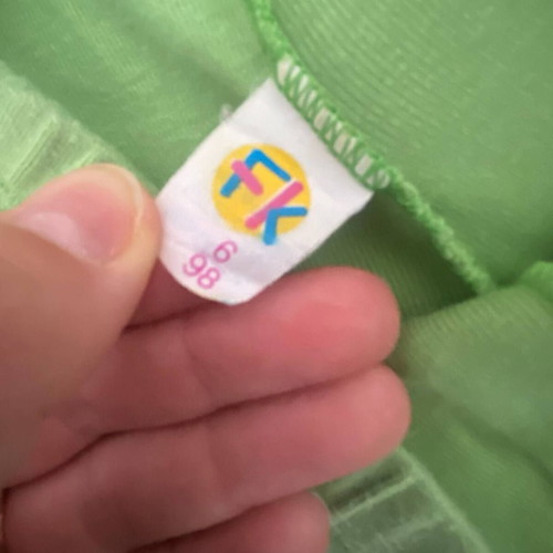 Baby girl leggings 6–12 months like new, green with ruffles