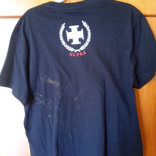 Ost+Front t-shirt collectible, size L, like new, black