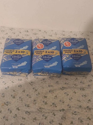 Σετ Libresse double pack 3 x 2x10 καινούργιο