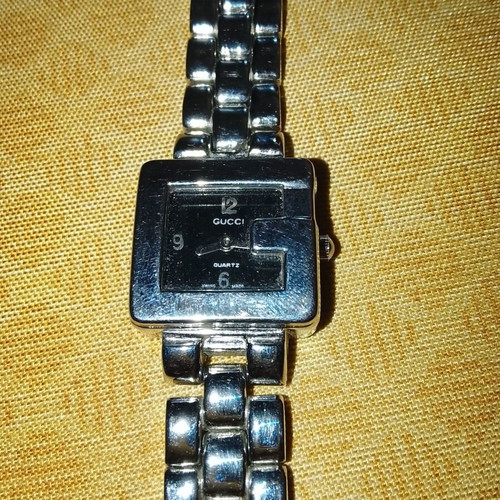 Gucci women's wristwatch used, 1970s-1990s