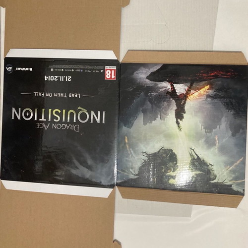 Dragon Age Inquisition Store Promo Display Cube like new