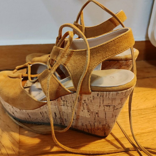 Tsitsivas leather suede platform sandals size 37, like new, 10 cm heel