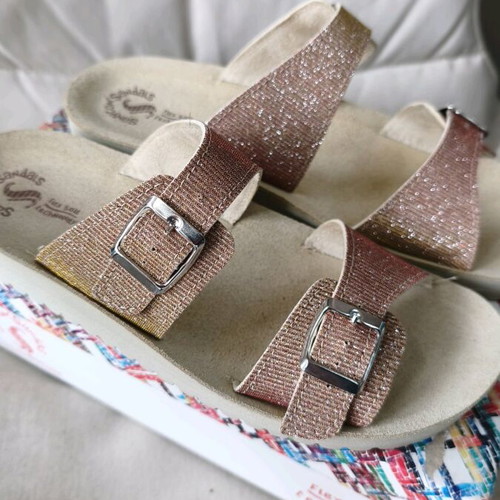Italian leather slippers new, size 40, beige and gold