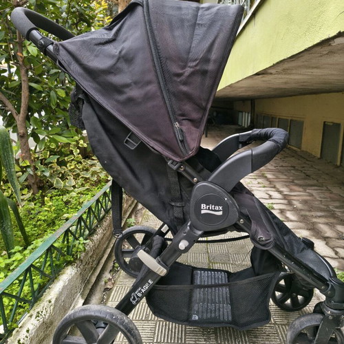 Britax Baby Stroller, Car Seat and Port-Bebe used, with Fisher Price electric baby relax