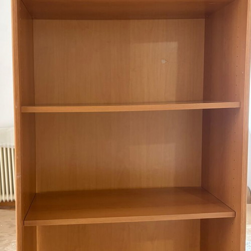 Bookcase used 75 x 186