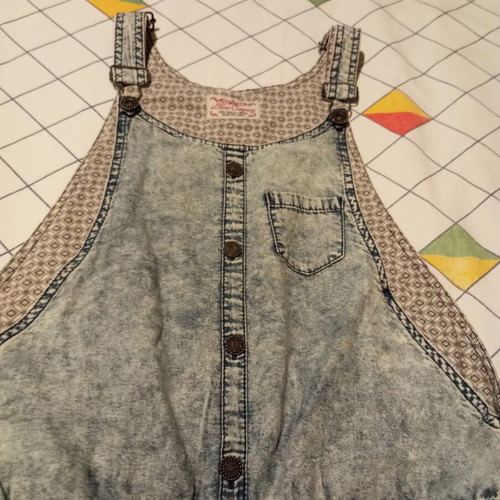 S.Oliver Vintage-Vibe Acid Wash Denim Short Overalls like new, blue