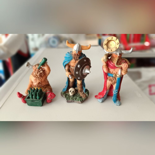 Vikings figurines like new with humorous themes