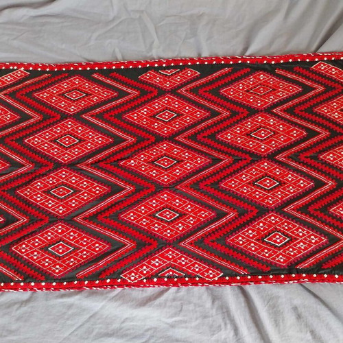 Old Handmade Wall Carpet like new