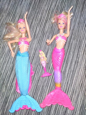 Barbie γοργόνες μεταχειρισμένες, 3 μαζί με 2 pearl princess και 1 μίνι
