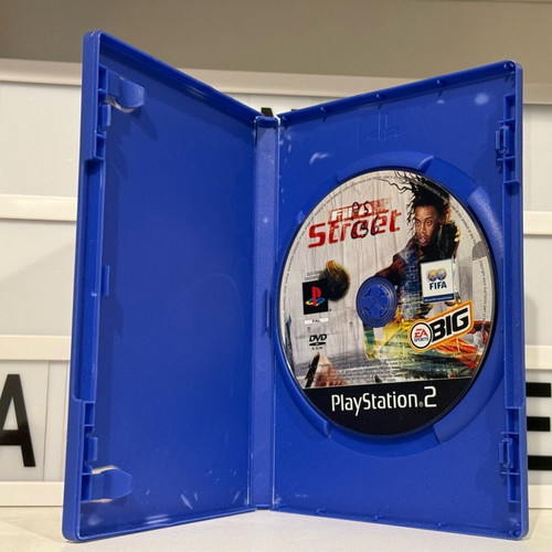 FIFA Street PS2 used, in excellent working condition