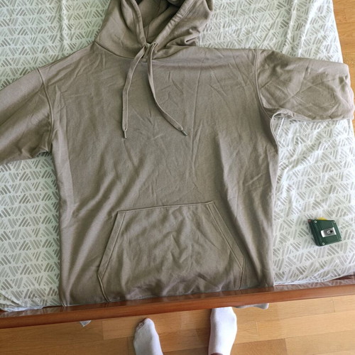 Beige hoodie like new, size L