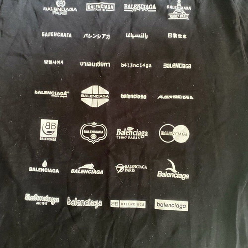 Balenciaga T-shirt new, size L, black