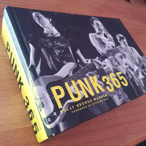 PUNK 365 Punk Music Book 1969-1993