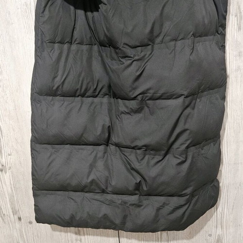 Sleeveless jacket like new, size M
