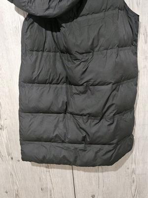 Sleeveless jacket like new, size M