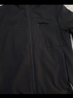 District thin jacket like new, size M