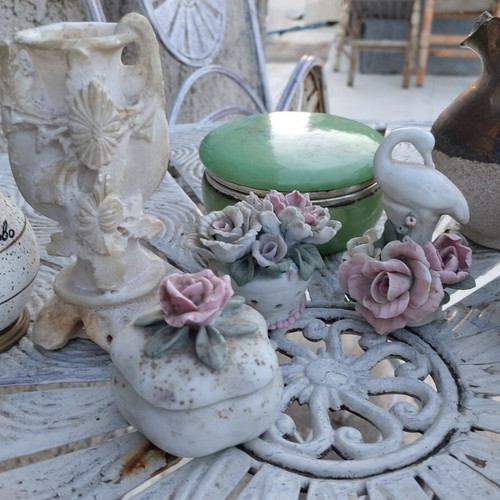 Vintage decorative items and collectibles used, set of 9 pieces