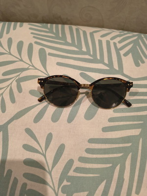 Meller sunglasses, brown, like new