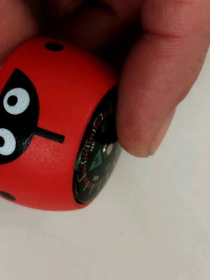 Children's keychain compass like new
