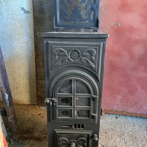 Cast iron stove used 30x30 height 80cm