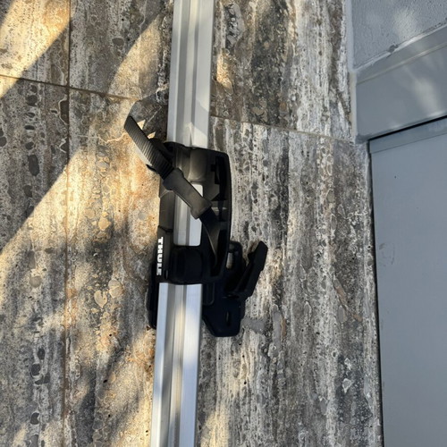 Thule Upride Roof Bike Rack like new