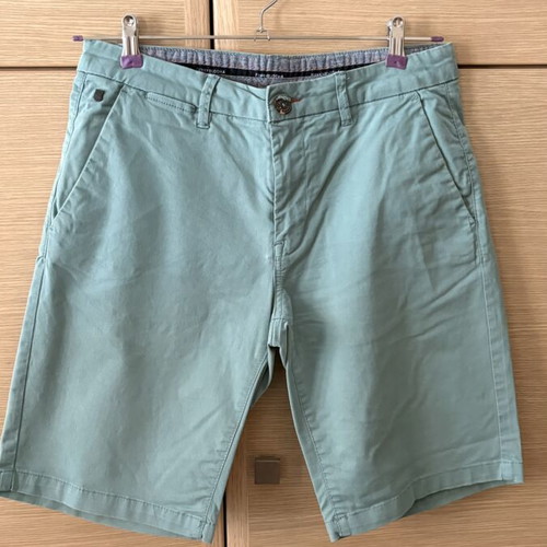 Funky Buddha Chino Bermuda Shorts Size 30 New Green