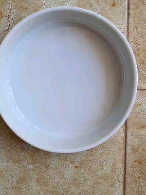 Round storage box new condition